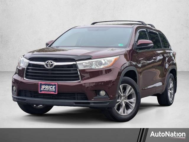2015 Toyota Highlander LE Plus AWD photo