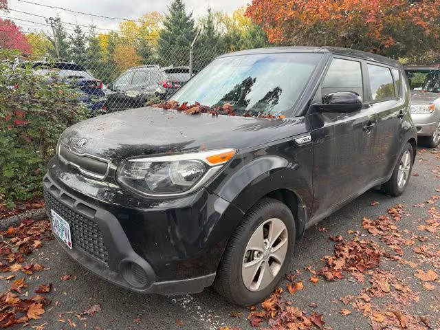 2016 Kia Soul Base FWD photo