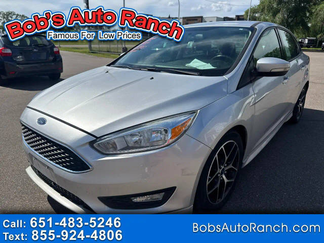 2016 Ford Focus SE FWD photo