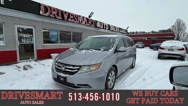 2016 Honda Odyssey SE FWD photo