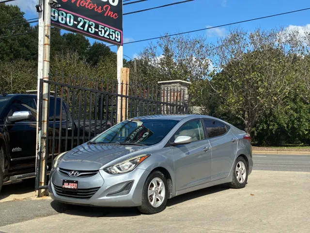 2015 Hyundai Elantra SE FWD photo