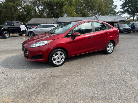 2016 Ford Fiesta SE FWD photo