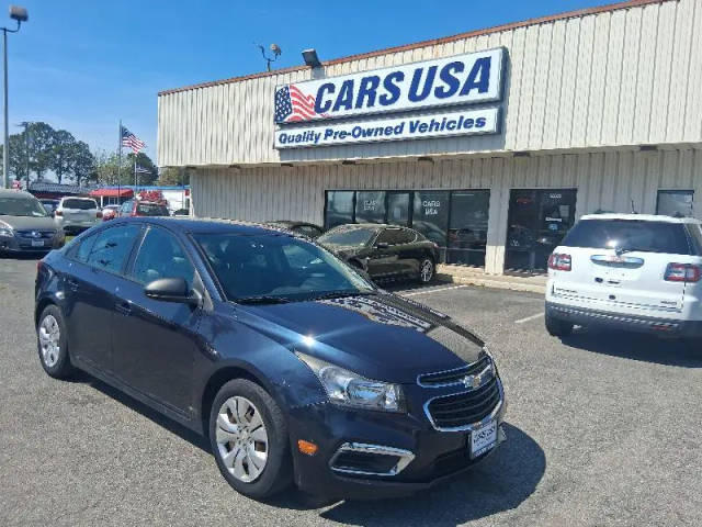 2016 Chevrolet Cruze LS FWD photo