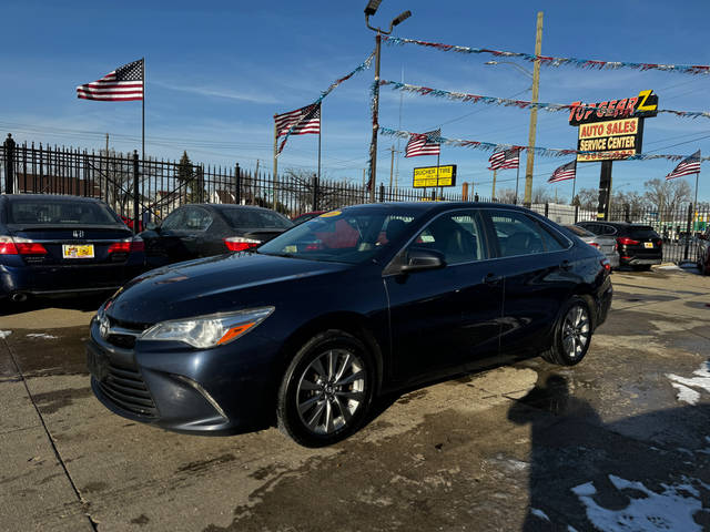 2016 Toyota Camry XLE FWD photo