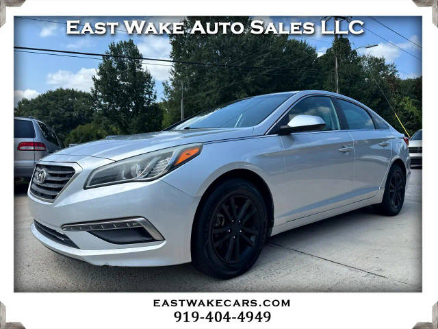 2015 Hyundai Sonata 2.4L SE FWD photo