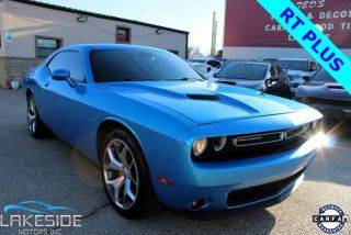 2016 Dodge Challenger R/T Plus RWD photo