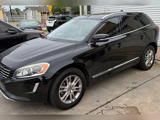 2015 Volvo XC60 T5 Drive-E Premier Plus FWD photo
