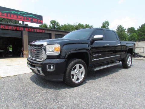 2015 GMC Sierra 2500HD Denali 4WD photo