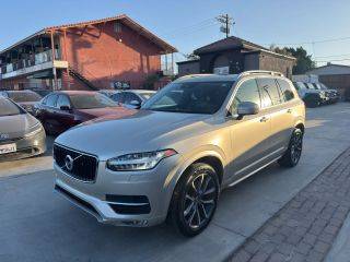 2016 Volvo XC90 T6 Momentum AWD photo