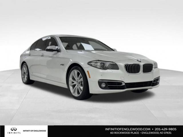 2015 BMW 5 Series 535i RWD photo