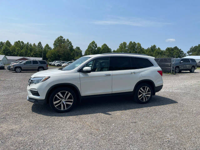 2016 Honda Pilot Touring AWD photo