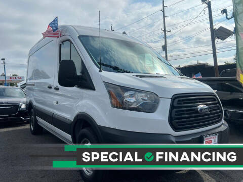 2015 Ford Transit Van  RWD photo