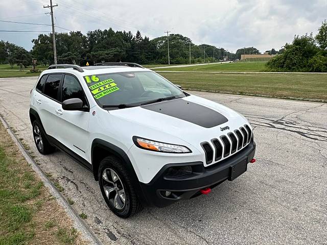 2016 Jeep Cherokee Trailhawk 4WD photo