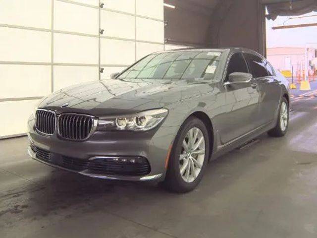 2016 BMW 7 Series 740i RWD photo