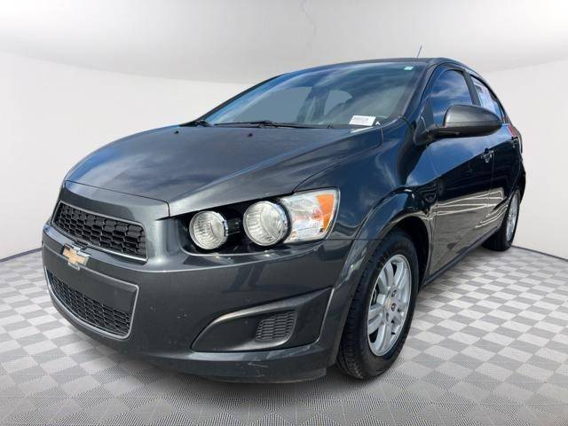 2016 Chevrolet Sonic LT FWD photo