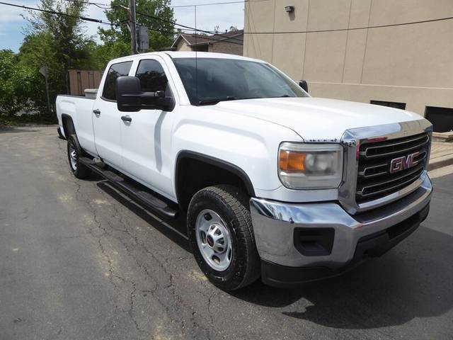 2015 GMC Sierra 2500HD 4WD photo