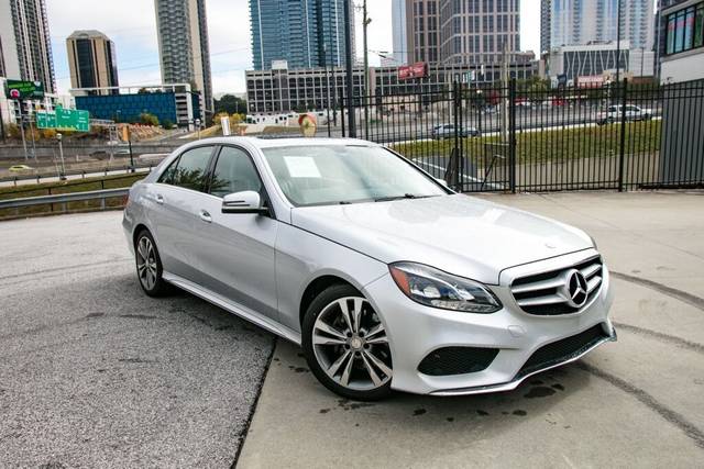 2016 Mercedes-Benz E-Class E 350 Sport RWD photo