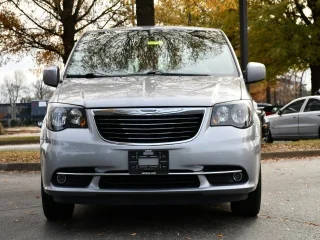 2016 Chrysler Town and Country S FWD photo