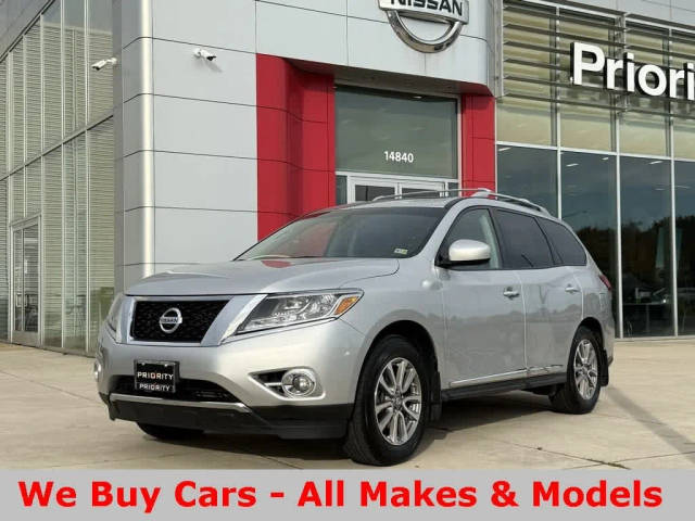 2015 Nissan Pathfinder SL 4WD photo