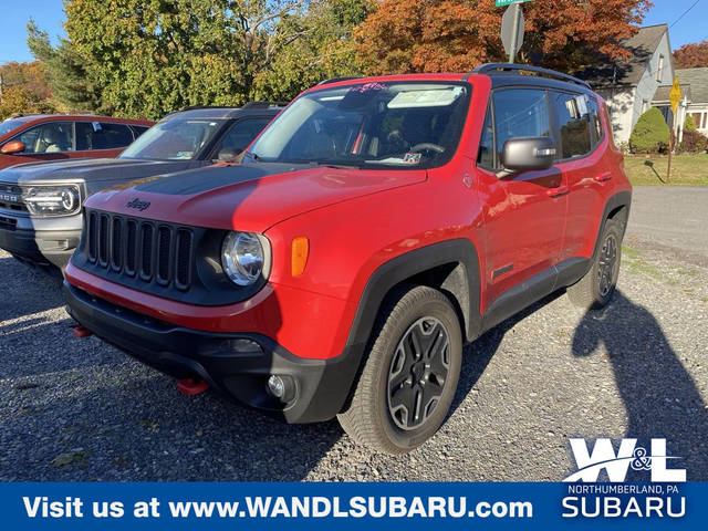 2015 Jeep Renegade Trailhawk 4WD photo