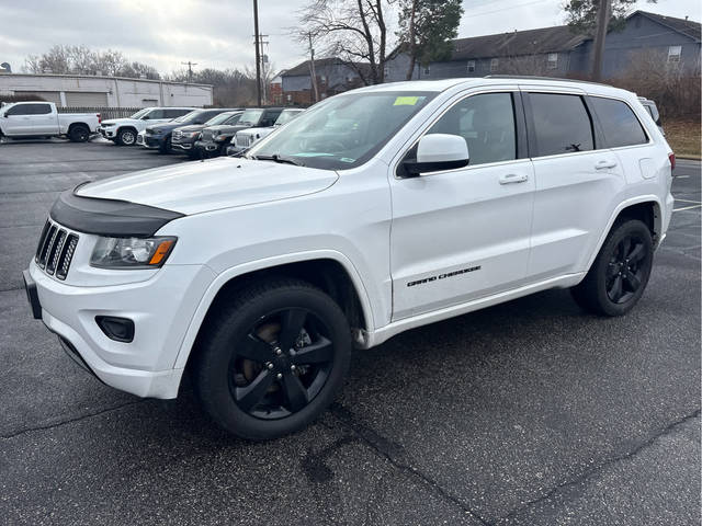 2015 Jeep Grand Cherokee Altitude 4WD photo