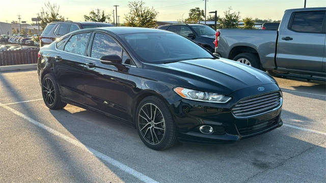 2016 Ford Fusion SE FWD photo