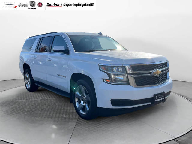 2016 Chevrolet Suburban LT 4WD photo