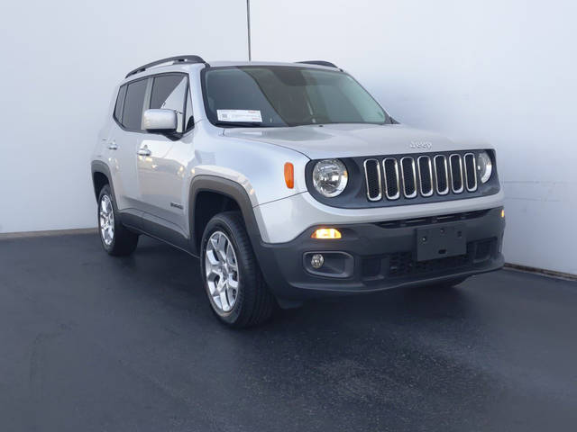 2015 Jeep Renegade Latitude 4WD photo