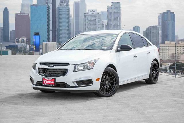 2016 Chevrolet Cruze LS FWD photo