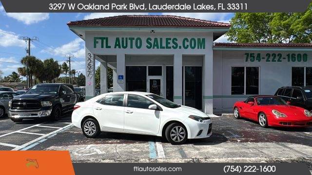 2016 Toyota Corolla LE FWD photo