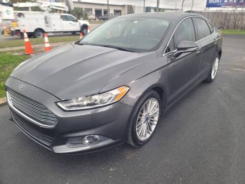 2016 Ford Fusion SE FWD photo