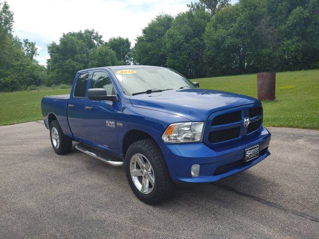 2015 Ram 1500 Express 4WD photo