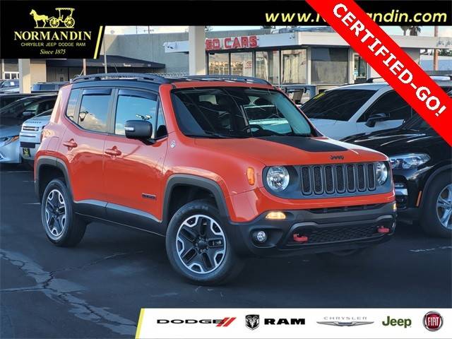 2015 Jeep Renegade Trailhawk 4WD photo