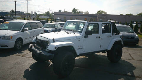 2016 Jeep Wrangler Unlimited Sahara 4WD photo