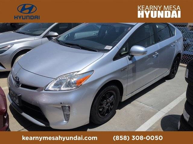 2015 Toyota Prius Two FWD photo