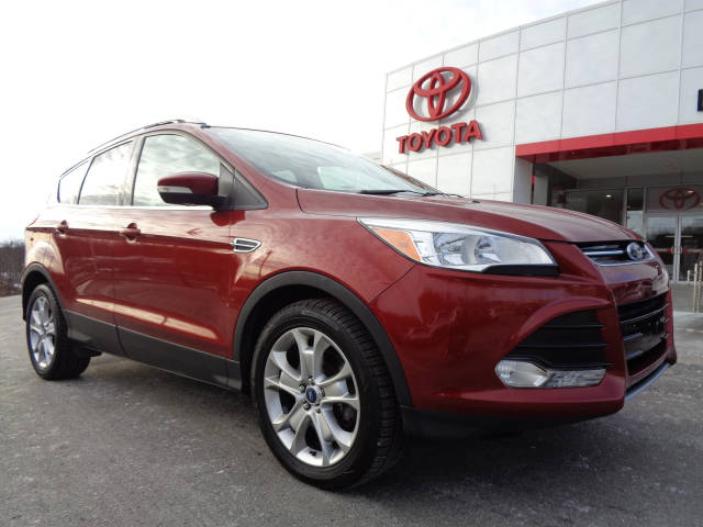 2016 Ford Escape Titanium 4WD photo