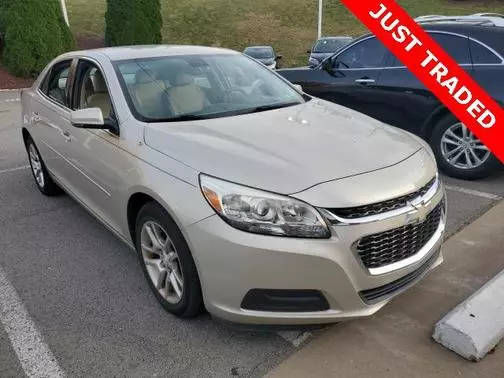 2015 Chevrolet Malibu LT FWD photo