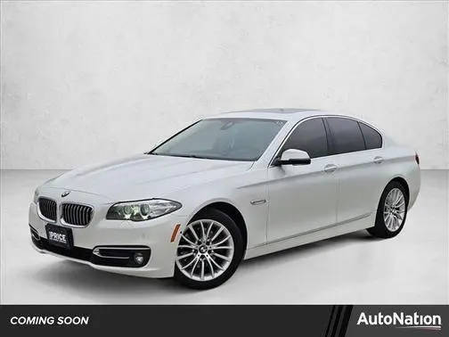 2016 BMW 5 Series 528i RWD photo