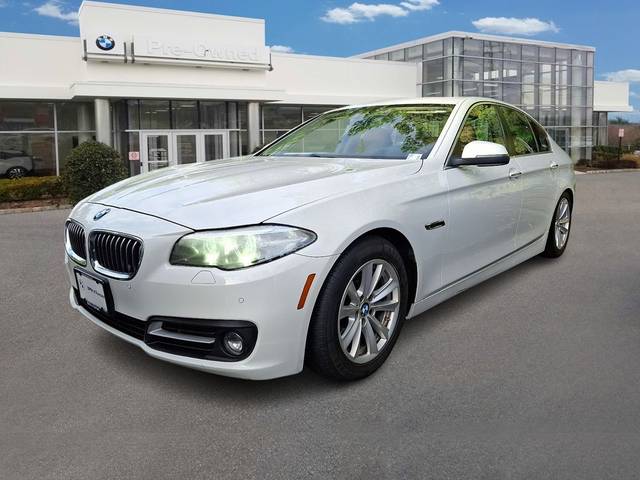 2016 BMW 5 Series 528i xDrive AWD photo