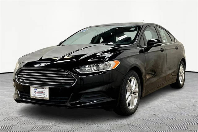 2016 Ford Fusion SE FWD photo
