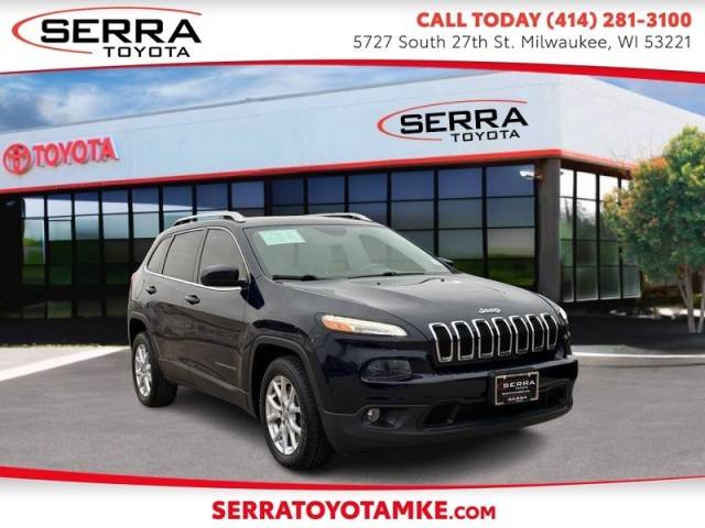 2016 Jeep Cherokee Latitude FWD photo