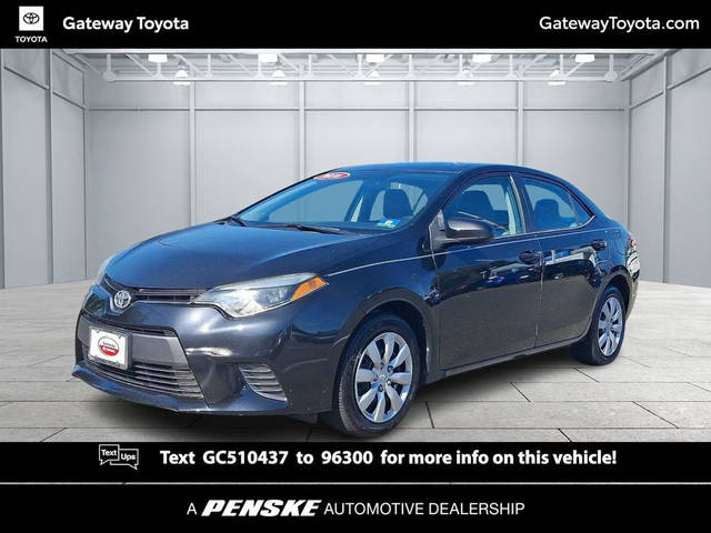 2016 Toyota Corolla LE FWD photo