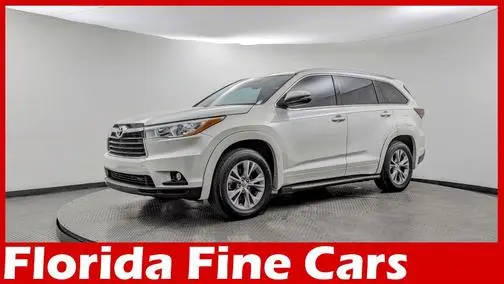 2015 Toyota Highlander XLE FWD photo