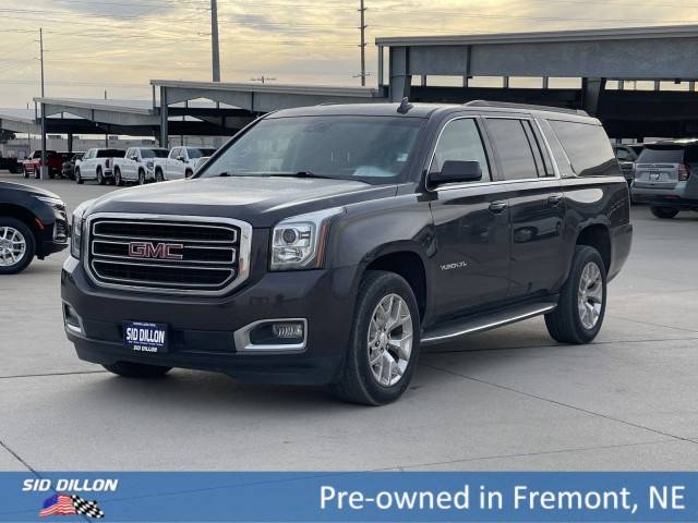 2016 GMC Yukon XL SLT 4WD photo