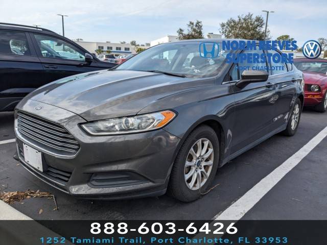 2016 Ford Fusion S FWD photo