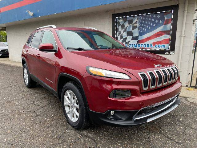 2016 Jeep Cherokee Latitude 4WD photo