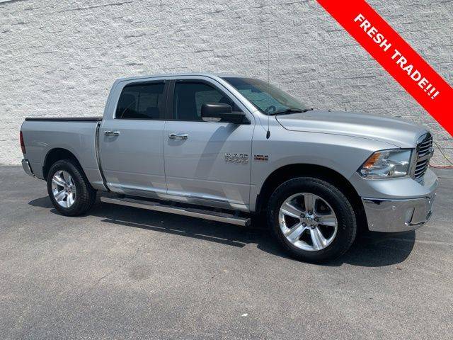 2016 Ram 1500 Big Horn 4WD photo