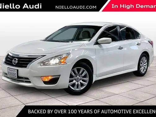 2015 Nissan Altima 2.5 S FWD photo