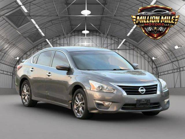 2015 Nissan Altima 2.5 S FWD photo