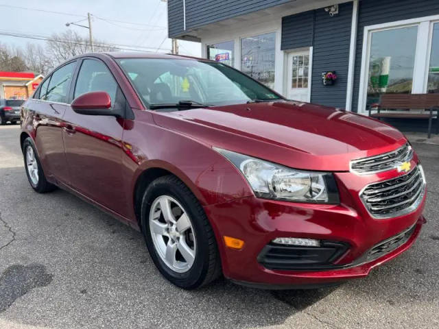 2016 Chevrolet Cruze LT FWD photo